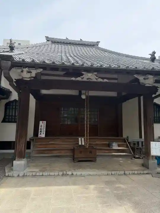 英信寺の{uncategorized: "未分類", other: "その他", undefined: "問題あり", building: "その他建物", grave: "お墓", sacred_gate: "鳥居", guardian: "狛犬", statue: "像", buddha: "仏像", history: "歴史", nature: "自然", garden: "庭園", animal: "動物", pagoda: "塔", temizu: "手水舎", mountain_gate: "山門・神門", sanctuary: "本殿・本堂", subordinate: "末社・摂社", art: "芸術", scenery: "景色", jizo: "地蔵", ema: "絵馬", goshuin: "御朱印", omikuji: "おみくじ", items: "授与品その他", amulet: "お守り", goshuincho: "御朱印帳", eats: "食事", festival: "お祭り", votive_dance: "神楽", shichigosan: "七五三参", wedding: "結婚式", experience: "体験その他", initially: "初詣", around: "周辺", anti_infection: "感染症対策"}
