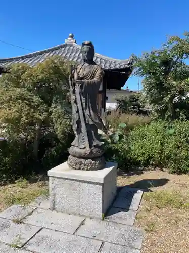 家原寺の仏像