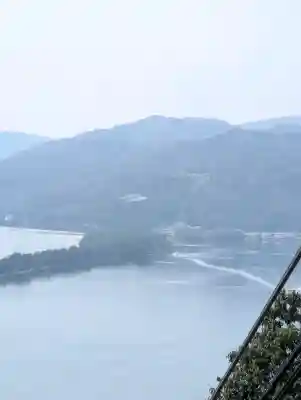 冠島沓島遥拝所（元伊勢・籠神社の海の奥宮）の{uncategorized: "未分類", other: "その他", undefined: "問題あり", building: "その他建物", grave: "お墓", sacred_gate: "鳥居", guardian: "狛犬", statue: "像", buddha: "仏像", history: "歴史", nature: "自然", garden: "庭園", animal: "動物", pagoda: "塔", temizu: "手水舎", mountain_gate: "山門・神門", sanctuary: "本殿・本堂", subordinate: "末社・摂社", art: "芸術", scenery: "景色", jizo: "地蔵", ema: "絵馬", goshuin: "御朱印", omikuji: "おみくじ", items: "授与品その他", amulet: "お守り", goshuincho: "御朱印帳", eats: "食事", festival: "お祭り", votive_dance: "神楽", shichigosan: "七五三参", wedding: "結婚式", experience: "体験その他", initially: "初詣", around: "周辺", anti_infection: "感染症対策"}