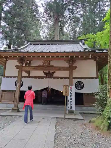 御岩神社の{uncategorized: "未分類", other: "その他", undefined: "問題あり", building: "その他建物", grave: "お墓", sacred_gate: "鳥居", guardian: "狛犬", statue: "像", buddha: "仏像", history: "歴史", nature: "自然", garden: "庭園", animal: "動物", pagoda: "塔", temizu: "手水舎", mountain_gate: "山門・神門", sanctuary: "本殿・本堂", subordinate: "末社・摂社", art: "芸術", scenery: "景色", jizo: "地蔵", ema: "絵馬", goshuin: "御朱印", omikuji: "おみくじ", items: "授与品その他", amulet: "お守り", goshuincho: "御朱印帳", eats: "食事", festival: "お祭り", votive_dance: "神楽", shichigosan: "七五三参", wedding: "結婚式", experience: "体験その他", initially: "初詣", around: "周辺", anti_infection: "感染症対策"}
