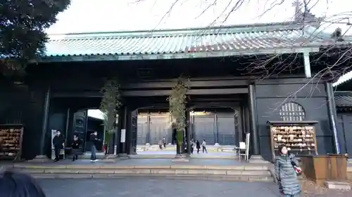 湯島聖堂の山門・神門