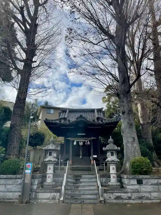 八杉神社の{uncategorized: "未分類", other: "その他", undefined: "問題あり", building: "その他建物", grave: "お墓", sacred_gate: "鳥居", guardian: "狛犬", statue: "像", buddha: "仏像", history: "歴史", nature: "自然", garden: "庭園", animal: "動物", pagoda: "塔", temizu: "手水舎", mountain_gate: "山門・神門", sanctuary: "本殿・本堂", subordinate: "末社・摂社", art: "芸術", scenery: "景色", jizo: "地蔵", ema: "絵馬", goshuin: "御朱印", omikuji: "おみくじ", items: "授与品その他", amulet: "お守り", goshuincho: "御朱印帳", eats: "食事", festival: "お祭り", votive_dance: "神楽", shichigosan: "七五三参", wedding: "結婚式", experience: "体験その他", initially: "初詣", around: "周辺", anti_infection: "感染症対策"}