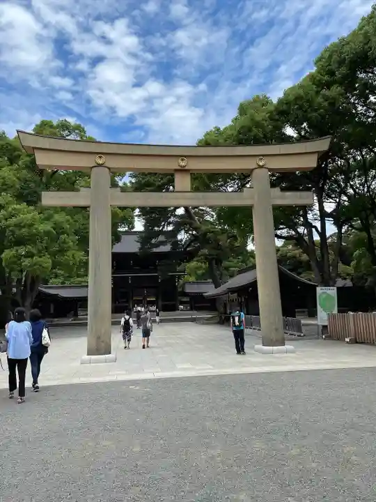 明治神宮の鳥居