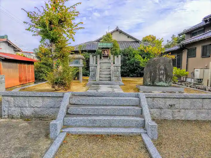 雨神社(高台寺町)のその他建物
