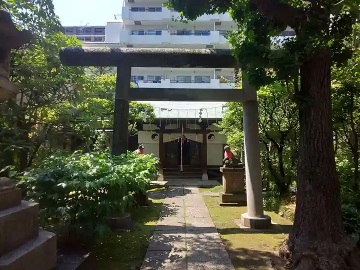 於岩稲荷田宮神社(東京都)
