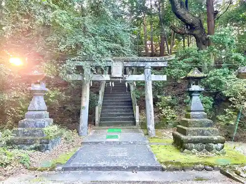 明合神社の鳥居