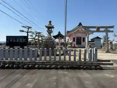 日吉神社(神戸)の{uncategorized: "未分類", other: "その他", undefined: "問題あり", building: "その他建物", grave: "お墓", sacred_gate: "鳥居", guardian: "狛犬", statue: "像", buddha: "仏像", history: "歴史", nature: "自然", garden: "庭園", animal: "動物", pagoda: "塔", temizu: "手水舎", mountain_gate: "山門・神門", sanctuary: "本殿・本堂", subordinate: "末社・摂社", art: "芸術", scenery: "景色", jizo: "地蔵", ema: "絵馬", goshuin: "御朱印", omikuji: "おみくじ", items: "授与品その他", amulet: "お守り", goshuincho: "御朱印帳", eats: "食事", festival: "お祭り", votive_dance: "神楽", shichigosan: "七五三参", wedding: "結婚式", experience: "体験その他", initially: "初詣", around: "周辺", anti_infection: "感染症対策"}