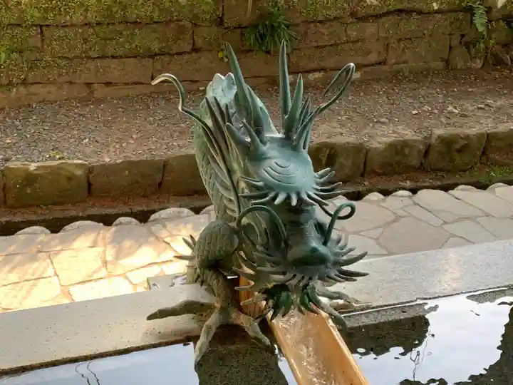 事任八幡宮の手水舎