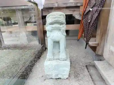 鰀目嶽神社の{uncategorized: "未分類", other: "その他", undefined: "問題あり", building: "その他建物", grave: "お墓", sacred_gate: "鳥居", guardian: "狛犬", statue: "像", buddha: "仏像", history: "歴史", nature: "自然", garden: "庭園", animal: "動物", pagoda: "塔", temizu: "手水舎", mountain_gate: "山門・神門", sanctuary: "本殿・本堂", subordinate: "末社・摂社", art: "芸術", scenery: "景色", jizo: "地蔵", ema: "絵馬", goshuin: "御朱印", omikuji: "おみくじ", items: "授与品その他", amulet: "お守り", goshuincho: "御朱印帳", eats: "食事", festival: "お祭り", votive_dance: "神楽", shichigosan: "七五三参", wedding: "結婚式", experience: "体験その他", initially: "初詣", around: "周辺", anti_infection: "感染症対策"}