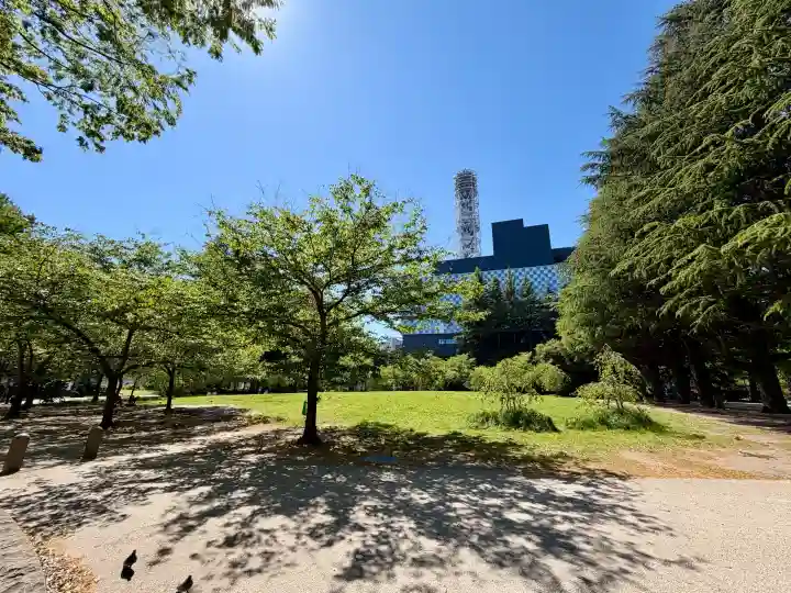瀧澤神社の{uncategorized: "未分類", other: "その他", undefined: "問題あり", building: "その他建物", grave: "お墓", sacred_gate: "鳥居", guardian: "狛犬", statue: "像", buddha: "仏像", history: "歴史", nature: "自然", garden: "庭園", animal: "動物", pagoda: "塔", temizu: "手水舎", mountain_gate: "山門・神門", sanctuary: "本殿・本堂", subordinate: "末社・摂社", art: "芸術", scenery: "景色", jizo: "地蔵", ema: "絵馬", goshuin: "御朱印", omikuji: "おみくじ", items: "授与品その他", amulet: "お守り", goshuincho: "御朱印帳", eats: "食事", festival: "お祭り", votive_dance: "神楽", shichigosan: "七五三参", wedding: "結婚式", experience: "体験その他", initially: "初詣", around: "周辺", anti_infection: "感染症対策"}