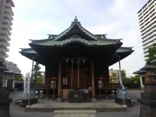 胡録神社の本殿