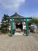 出雲大社函館教会の{uncategorized: "未分類", other: "その他", undefined: "問題あり", building: "その他建物", grave: "お墓", sacred_gate: "鳥居", guardian: "狛犬", statue: "像", buddha: "仏像", history: "歴史", nature: "自然", garden: "庭園", animal: "動物", pagoda: "塔", temizu: "手水舎", mountain_gate: "山門・神門", sanctuary: "本殿・本堂", subordinate: "末社・摂社", art: "芸術", scenery: "景色", jizo: "地蔵", ema: "絵馬", goshuin: "御朱印", omikuji: "おみくじ", items: "授与品その他", amulet: "お守り", goshuincho: "御朱印帳", eats: "食事", festival: "お祭り", votive_dance: "神楽", shichigosan: "七五三参", wedding: "結婚式", experience: "体験その他", initially: "初詣", around: "周辺", anti_infection: "感染症対策"}