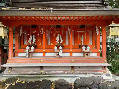 満足稲荷神社の末社・摂社