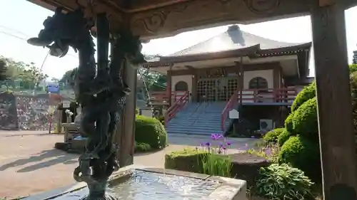 正源寺の手水舎