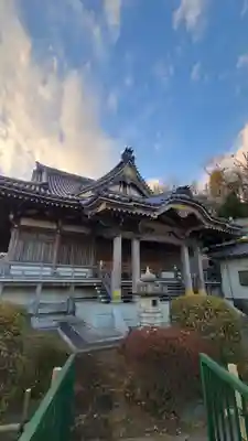 大蓮寺の本殿・本堂
