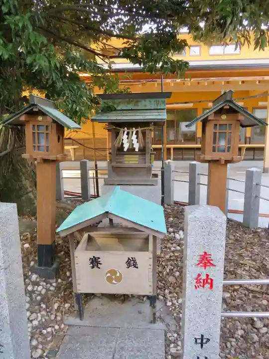 伊奴神社の末社・摂社