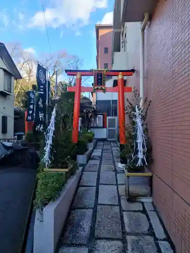 三嶋神社の鳥居