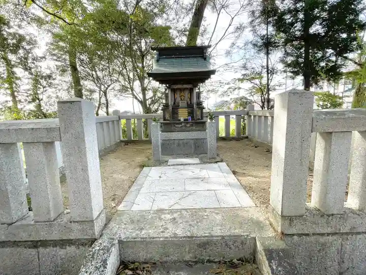 駕輿丁若宮神社(滋賀県)