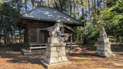 日鷲神社の{uncategorized: "未分類", other: "その他", undefined: "問題あり", building: "その他建物", grave: "お墓", sacred_gate: "鳥居", guardian: "狛犬", statue: "像", buddha: "仏像", history: "歴史", nature: "自然", garden: "庭園", animal: "動物", pagoda: "塔", temizu: "手水舎", mountain_gate: "山門・神門", sanctuary: "本殿・本堂", subordinate: "末社・摂社", art: "芸術", scenery: "景色", jizo: "地蔵", ema: "絵馬", goshuin: "御朱印", omikuji: "おみくじ", items: "授与品その他", amulet: "お守り", goshuincho: "御朱印帳", eats: "食事", festival: "お祭り", votive_dance: "神楽", shichigosan: "七五三参", wedding: "結婚式", experience: "体験その他", initially: "初詣", around: "周辺", anti_infection: "感染症対策"}