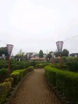箭弓稲荷神社の{uncategorized: "未分類", other: "その他", undefined: "問題あり", building: "その他建物", grave: "お墓", sacred_gate: "鳥居", guardian: "狛犬", statue: "像", buddha: "仏像", history: "歴史", nature: "自然", garden: "庭園", animal: "動物", pagoda: "塔", temizu: "手水舎", mountain_gate: "山門・神門", sanctuary: "本殿・本堂", subordinate: "末社・摂社", art: "芸術", scenery: "景色", jizo: "地蔵", ema: "絵馬", goshuin: "御朱印", omikuji: "おみくじ", items: "授与品その他", amulet: "お守り", goshuincho: "御朱印帳", eats: "食事", festival: "お祭り", votive_dance: "神楽", shichigosan: "七五三参", wedding: "結婚式", experience: "体験その他", initially: "初詣", around: "周辺", anti_infection: "感染症対策"}