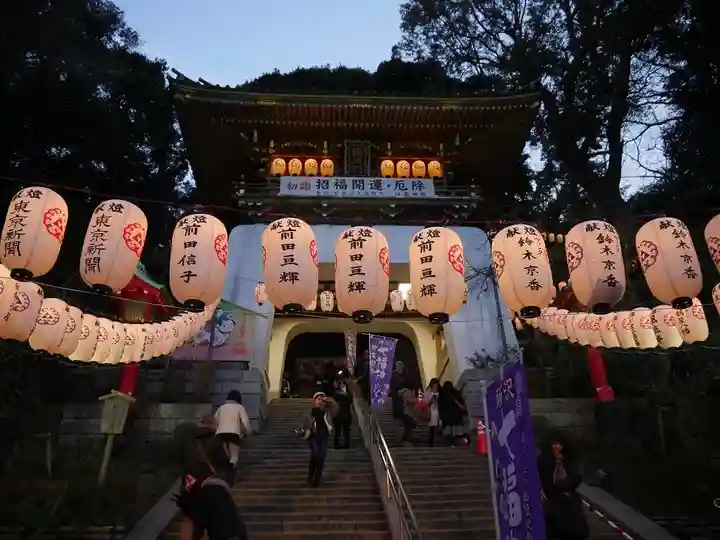 江島神社の山門・神門