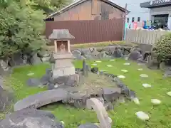 阿遅速雄神社の庭園