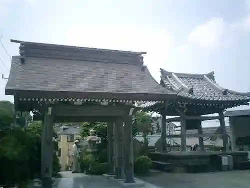 満福寺の本殿・本堂