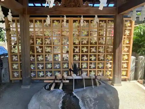 御嶽神社茅萱宮の手水