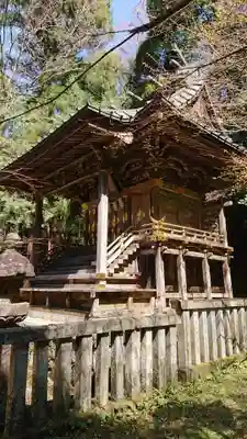 五所駒瀧神社の本殿・本堂