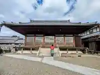 西方寺の本殿・本堂