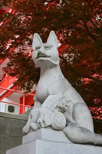 宝徳山稲荷大社(新潟県)