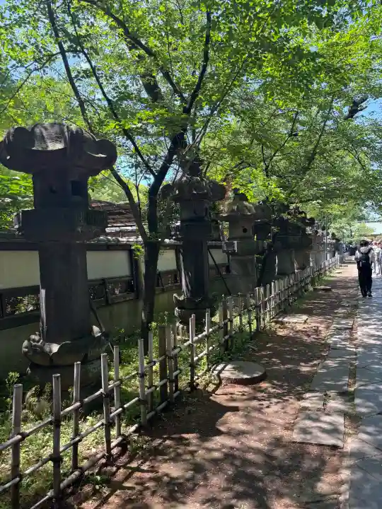 上野東照宮の{uncategorized: "未分類", other: "その他", undefined: "問題あり", building: "その他建物", grave: "お墓", sacred_gate: "鳥居", guardian: "狛犬", statue: "像", buddha: "仏像", history: "歴史", nature: "自然", garden: "庭園", animal: "動物", pagoda: "塔", temizu: "手水舎", mountain_gate: "山門・神門", sanctuary: "本殿・本堂", subordinate: "末社・摂社", art: "芸術", scenery: "景色", jizo: "地蔵", ema: "絵馬", goshuin: "御朱印", omikuji: "おみくじ", items: "授与品その他", amulet: "お守り", goshuincho: "御朱印帳", eats: "食事", festival: "お祭り", votive_dance: "神楽", shichigosan: "七五三参", wedding: "結婚式", experience: "体験その他", initially: "初詣", around: "周辺", anti_infection: "感染症対策"}