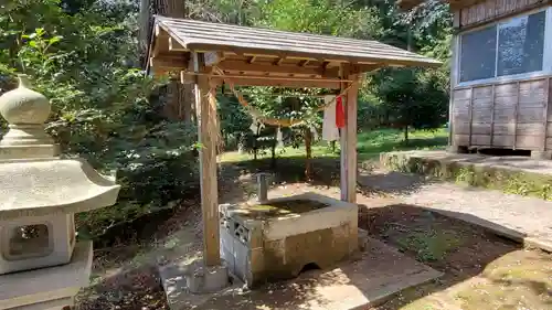 八幡神社の手水舎