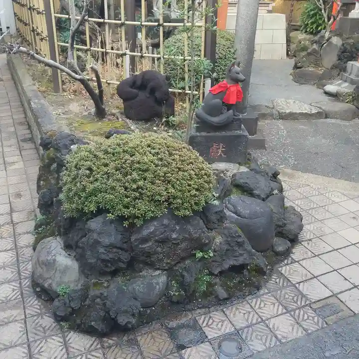 靍護稲荷神社の狛犬