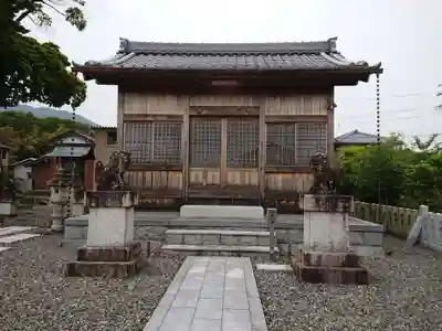 八幡神社の本殿・本堂