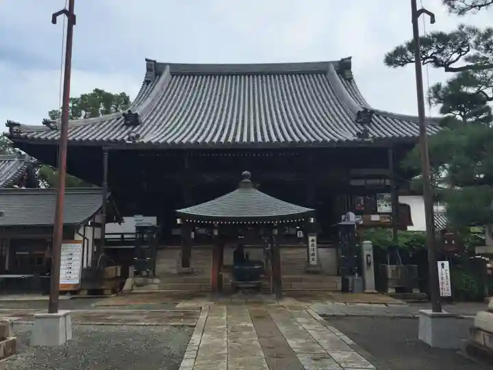 葛井寺の本殿・本堂