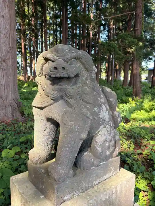 八幡神社の{uncategorized: "未分類", other: "その他", undefined: "問題あり", building: "その他建物", grave: "お墓", sacred_gate: "鳥居", guardian: "狛犬", statue: "像", buddha: "仏像", history: "歴史", nature: "自然", garden: "庭園", animal: "動物", pagoda: "塔", temizu: "手水舎", mountain_gate: "山門・神門", sanctuary: "本殿・本堂", subordinate: "末社・摂社", art: "芸術", scenery: "景色", jizo: "地蔵", ema: "絵馬", goshuin: "御朱印", omikuji: "おみくじ", items: "授与品その他", amulet: "お守り", goshuincho: "御朱印帳", eats: "食事", festival: "お祭り", votive_dance: "神楽", shichigosan: "七五三参", wedding: "結婚式", experience: "体験その他", initially: "初詣", around: "周辺", anti_infection: "感染症対策"}
