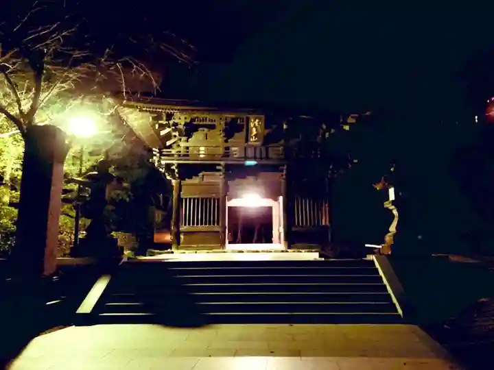 尊永寺の山門・神門