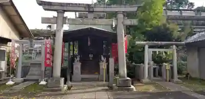 小菅稲荷神社の鳥居