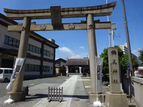 鶴見神社の鳥居