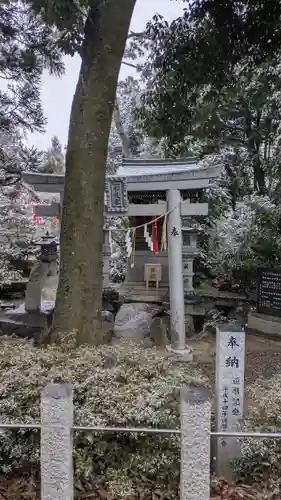九帝王宮 萱野神社(滋賀県)