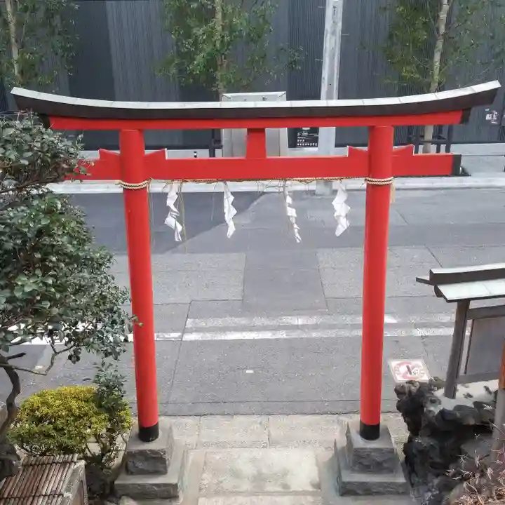 講武稲荷神社の鳥居