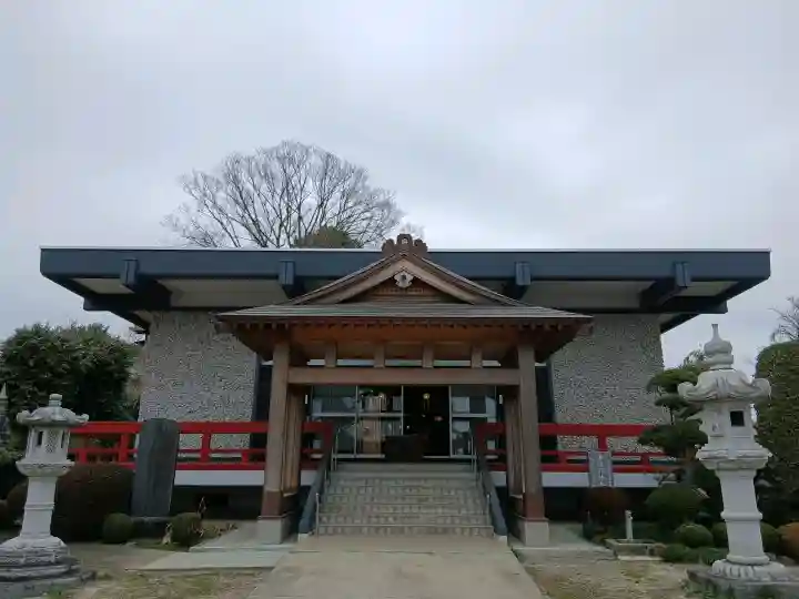 大円寺の{uncategorized: "未分類", other: "その他", undefined: "問題あり", building: "その他建物", grave: "お墓", sacred_gate: "鳥居", guardian: "狛犬", statue: "像", buddha: "仏像", history: "歴史", nature: "自然", garden: "庭園", animal: "動物", pagoda: "塔", temizu: "手水舎", mountain_gate: "山門・神門", sanctuary: "本殿・本堂", subordinate: "末社・摂社", art: "芸術", scenery: "景色", jizo: "地蔵", ema: "絵馬", goshuin: "御朱印", omikuji: "おみくじ", items: "授与品その他", amulet: "お守り", goshuincho: "御朱印帳", eats: "食事", festival: "お祭り", votive_dance: "神楽", shichigosan: "七五三参", wedding: "結婚式", experience: "体験その他", initially: "初詣", around: "周辺", anti_infection: "感染症対策"}