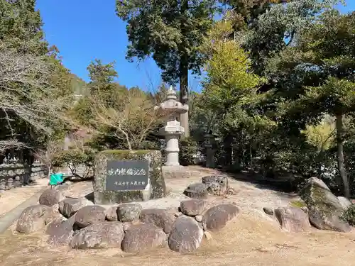 由加神社（和気由加神社）の建物その他