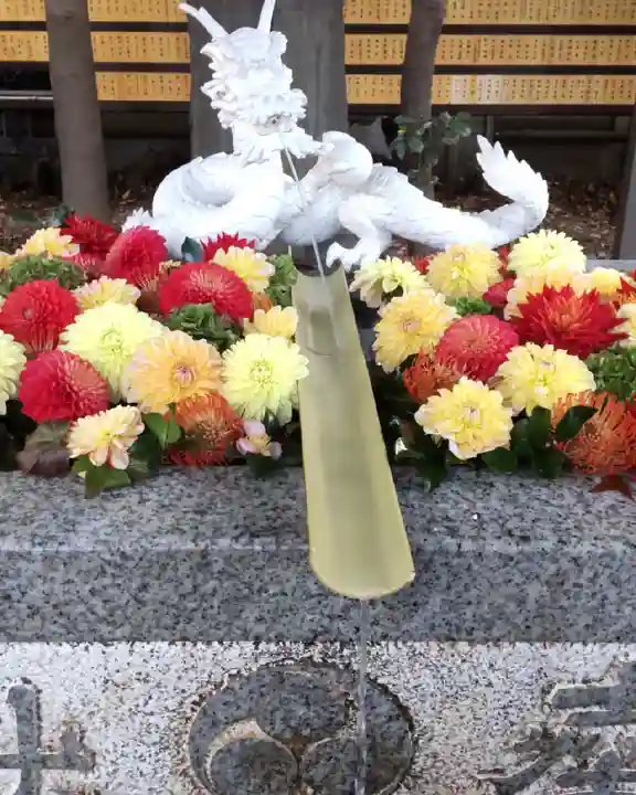 田無神社の手水舎