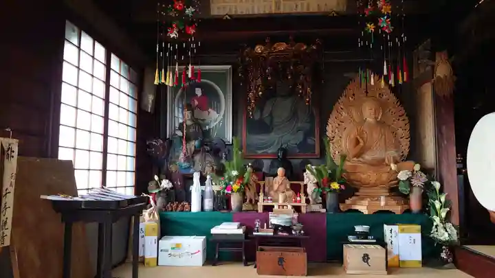 岩槻大師彌勒密寺の本殿・本堂