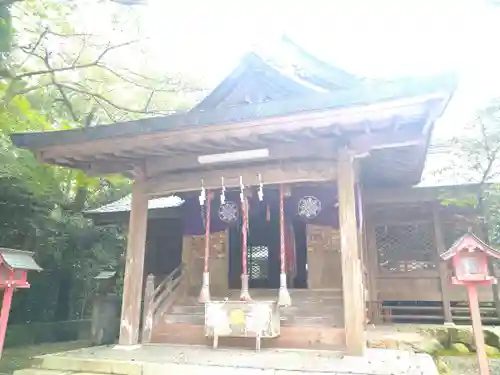 石立八幡宮の本殿