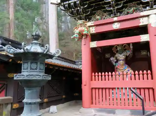 輪王寺の山門・神門