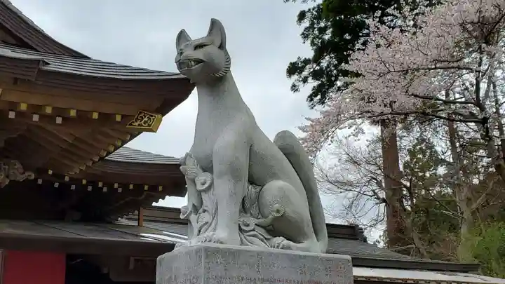 多田朝日森稲荷神社の狛犬