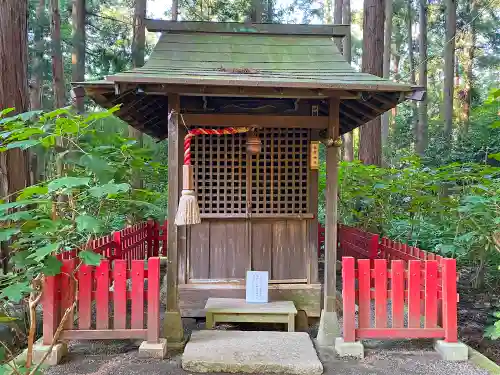 水戸八幡宮の末社